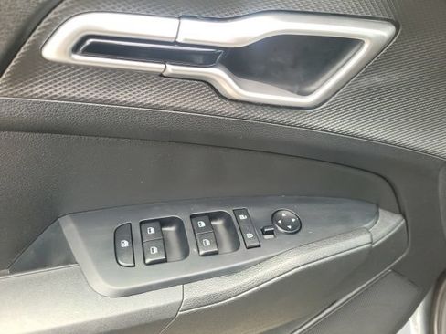 Certified 2023 Kia Sportage LX AWD/4WD image 12