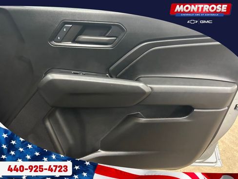 Used 2024 Chevrolet Colorado W/T w/ Safety Package image 29