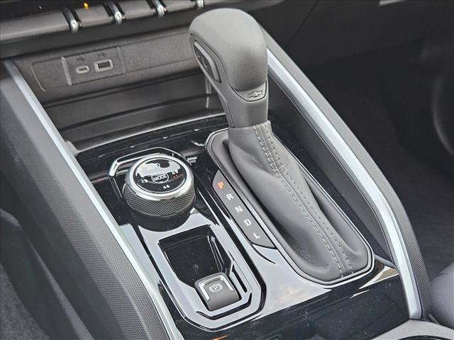 New 2026 Chevrolet Colorado Trail Boss AWD/4WD image 12