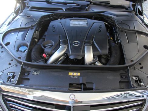 Used 2015 Mercedes-Benz S 550 Sedan image 38