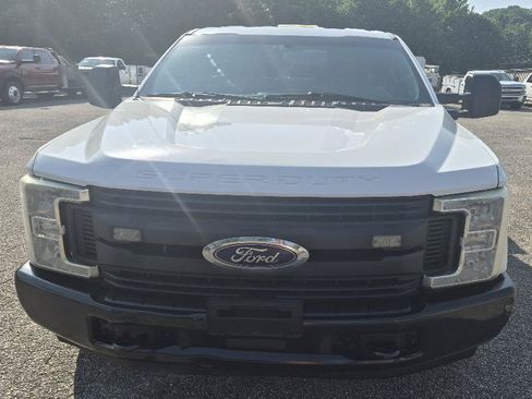 Used 2017 Ford F250 XL RWD image 4