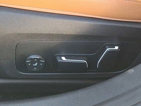 Used 2025 BMW 330i xDrive 330i xDrive w/ Convenience Package image 29