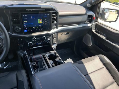 Used 2025 Ford F150 Raptor image 14