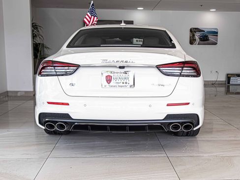 Used 2023 Maserati Quattroporte Modena Q4 image 13