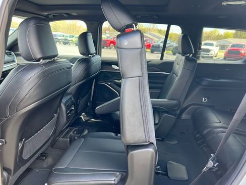 New 2026 Jeep Grand Cherokee L Limited AWD/4WD image 6