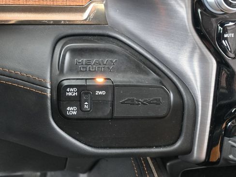 Used 2024 RAM 2500 Limited AWD/4WD image 21