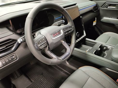 New 2026 GMC Acadia AT4 w/ LPO, Floor Liner Package image 25