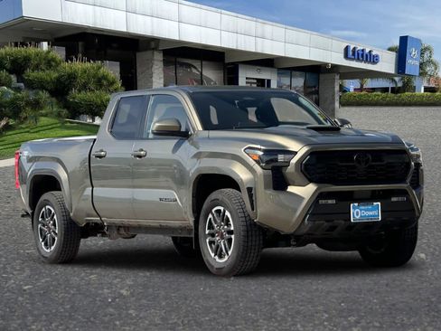 Used 2024 Toyota Tacoma TRD Sport image 10