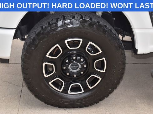 Used 2024 Ford F250 Platinum AWD/4WD image 39