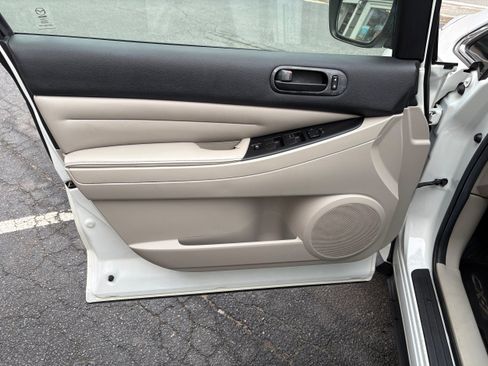 Used 2011 MAZDA CX-7 i Sport w/ Convenience Pkg image 12