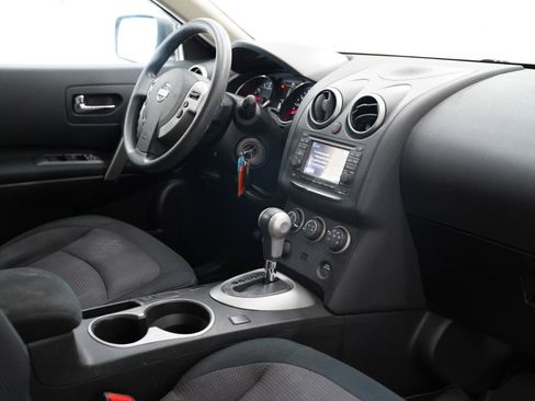 Used 2013 Nissan Rogue SV w/ Premium Pkg FWD image 15