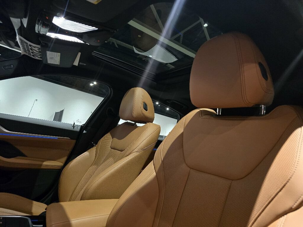 Used 2023 BMW i4 eDrive35 w/ Premium Package RWD image 12