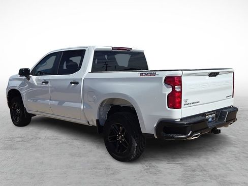 Used 2025 Chevrolet Silverado 1500 Custom Trail Boss AWD/4WD image 7