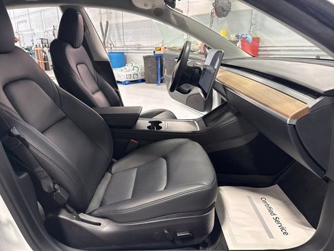Used 2023 Tesla Model 3 Standard Range RWD image 30