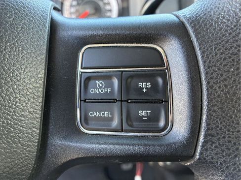 Used 2018 RAM 2500 Tradesman w/ Chrome Appearance Group AWD/4WD image 17