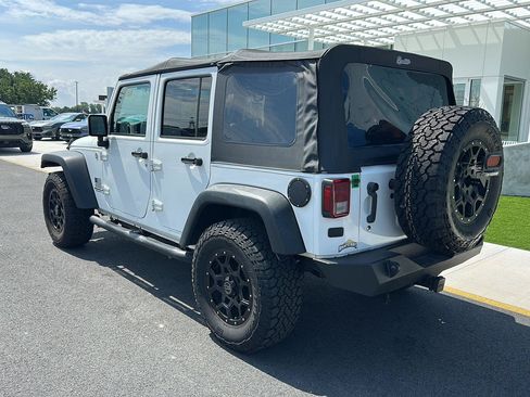 Used 2017 Jeep Wrangler Unlimited Sport w/ Quick Order Package 24S AWD/4WD image 7
