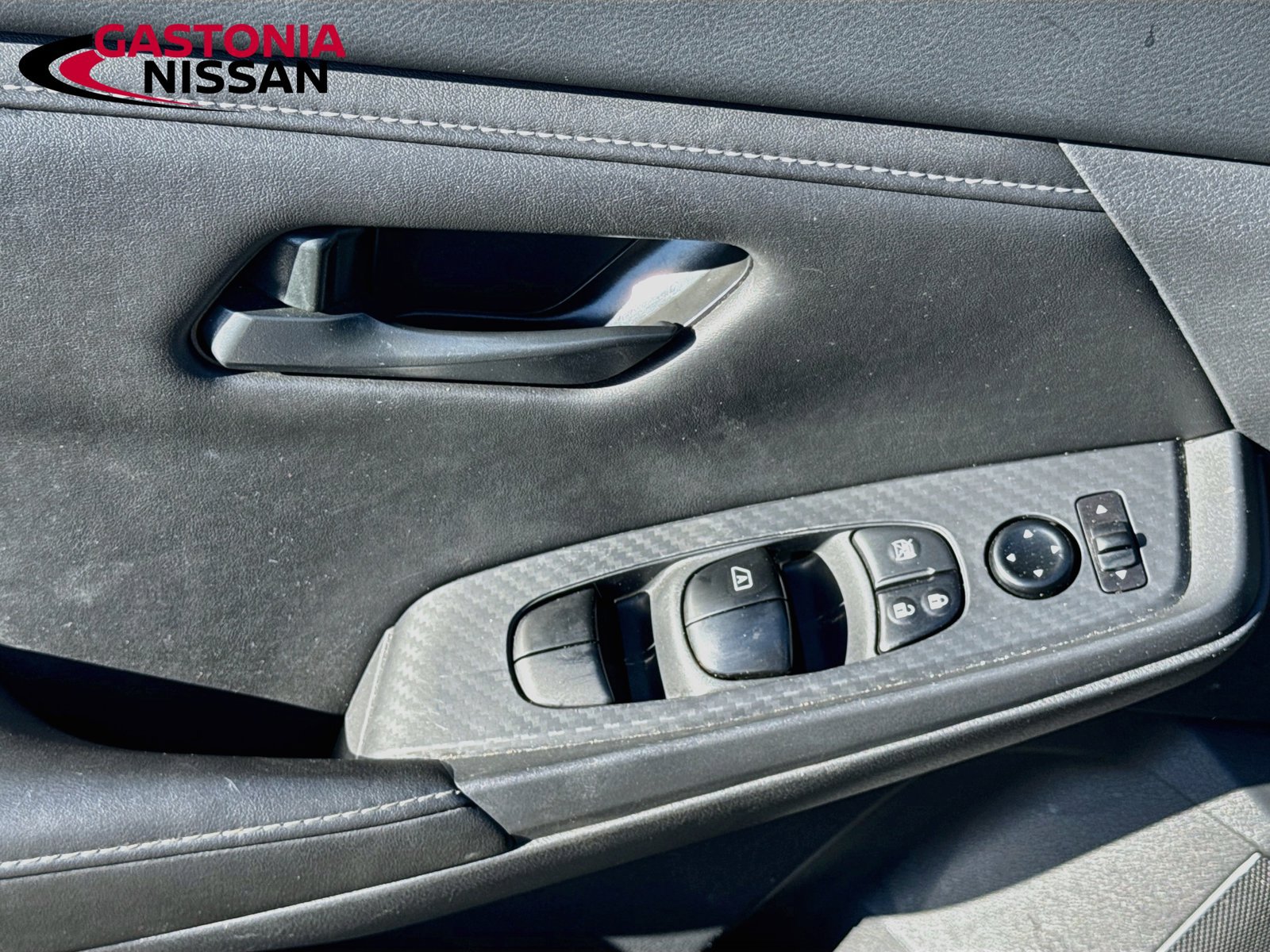 Used 2025 Nissan Sentra S FWD image 22