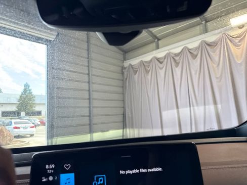 Used 2022 Volkswagen ID.4 Pro S RWD image 19