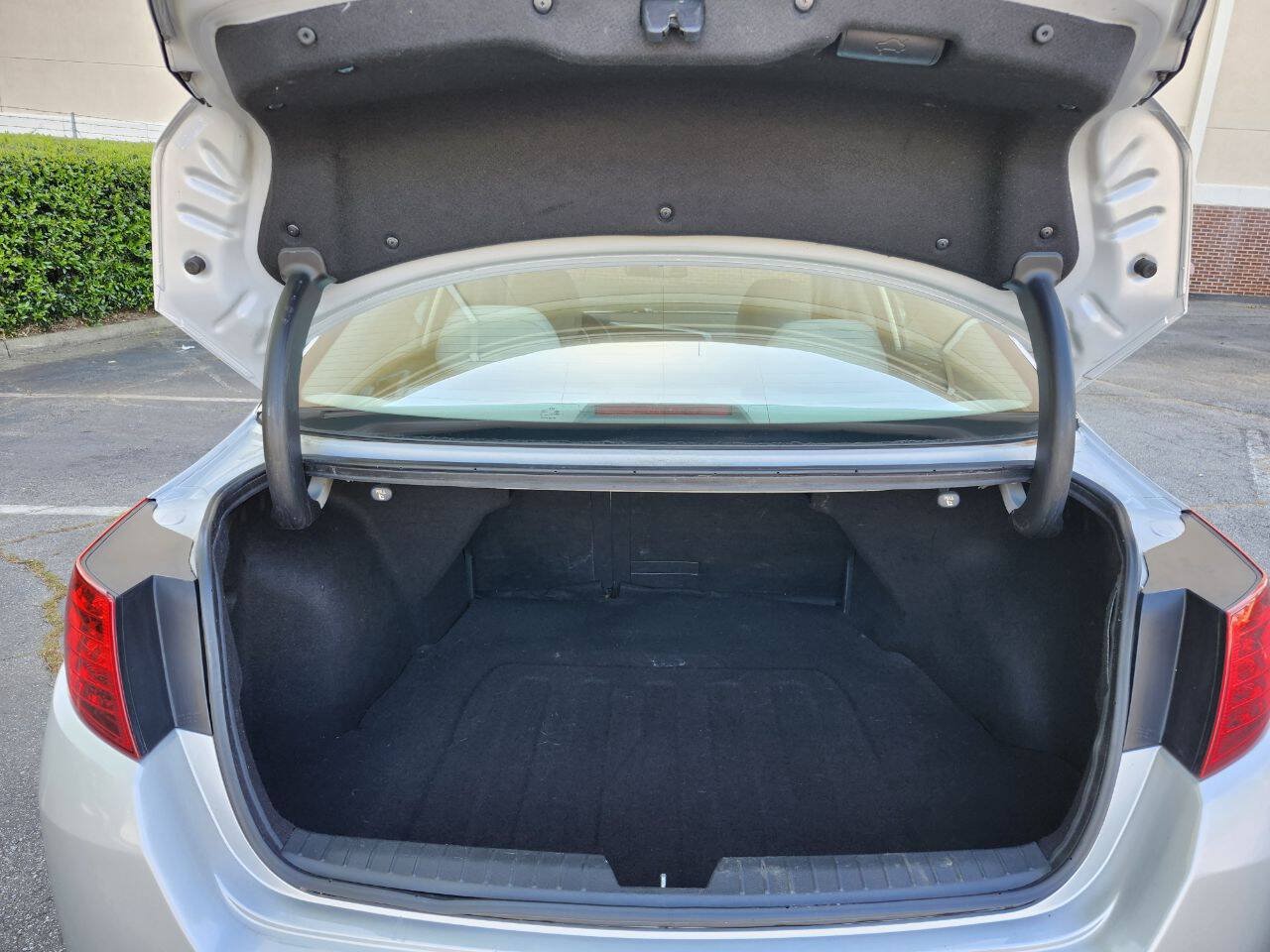 Used 2013 Kia Optima LX FWD image 10