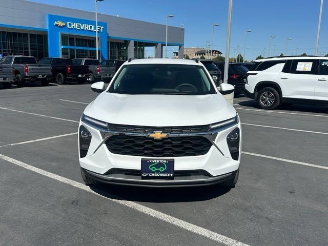 Certified 2026 Chevrolet Trax LT FWD image 11