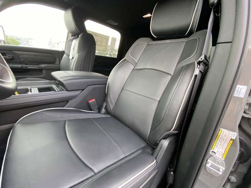 New 2026 RAM 2500 Limited image 8