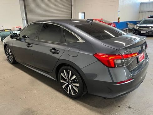 Used 2024 Honda Civic EX image 5