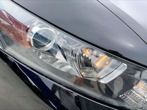 Used 2012 Honda Accord LX-S image 24