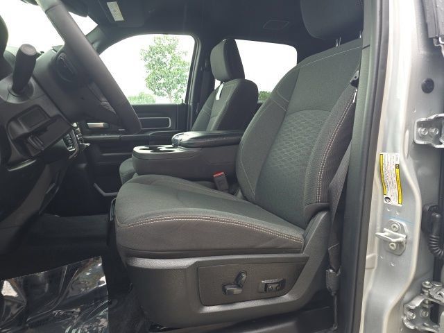 Used 2026 RAM 2500 Big Horn AWD/4WD image 10