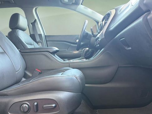 Used 2018 GMC Acadia SLT image 11