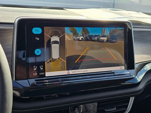 New 2026 Volkswagen Atlas SEL Premium R-Line image 25