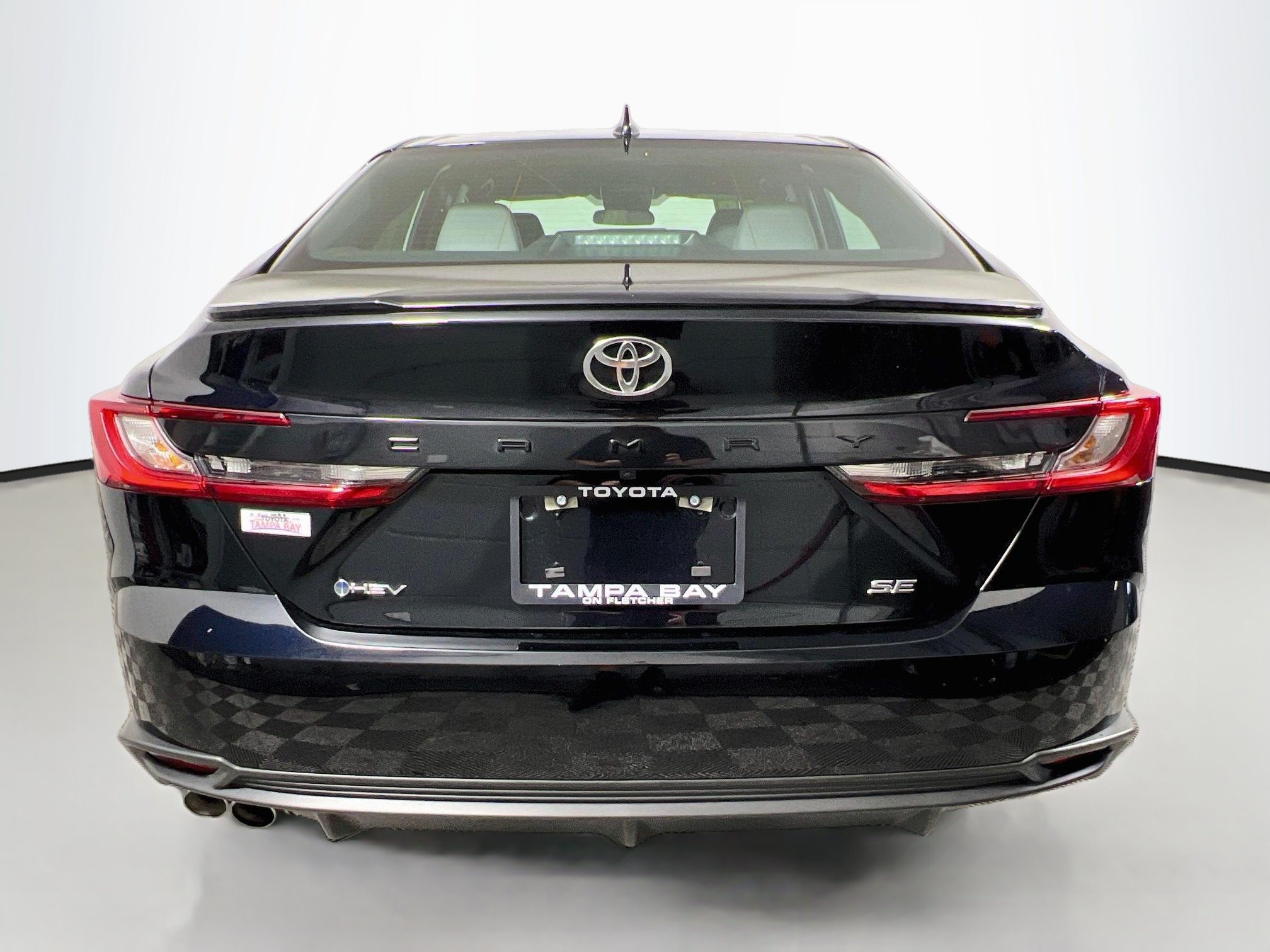 Used 2026 Toyota Camry SE FWD image 6