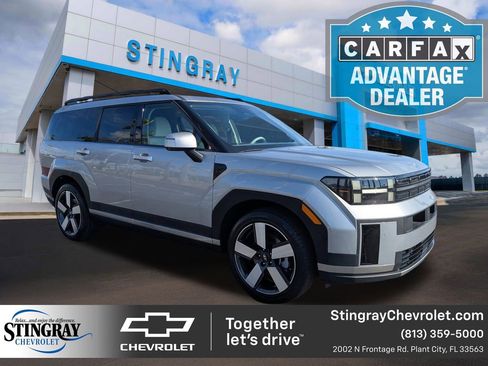 Used 2024 Hyundai Santa Fe Limited image 1