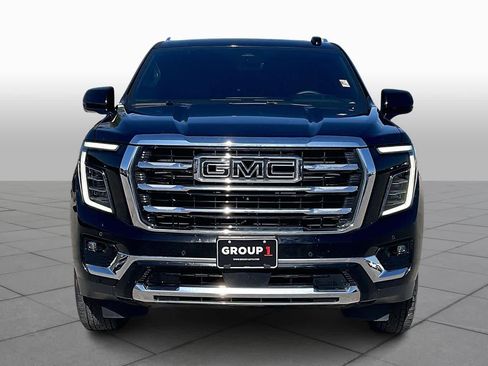 Certified 2025 GMC Yukon Elevation w/ Technology Package image 3