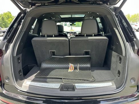Used 2022 Cadillac XT6 Premium Luxury AWD/4WD image 43