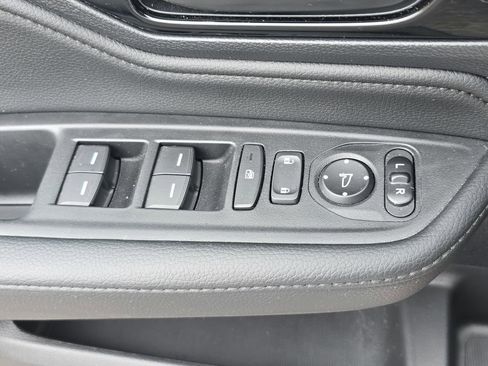 Used 2025 Honda Odyssey Touring image 24