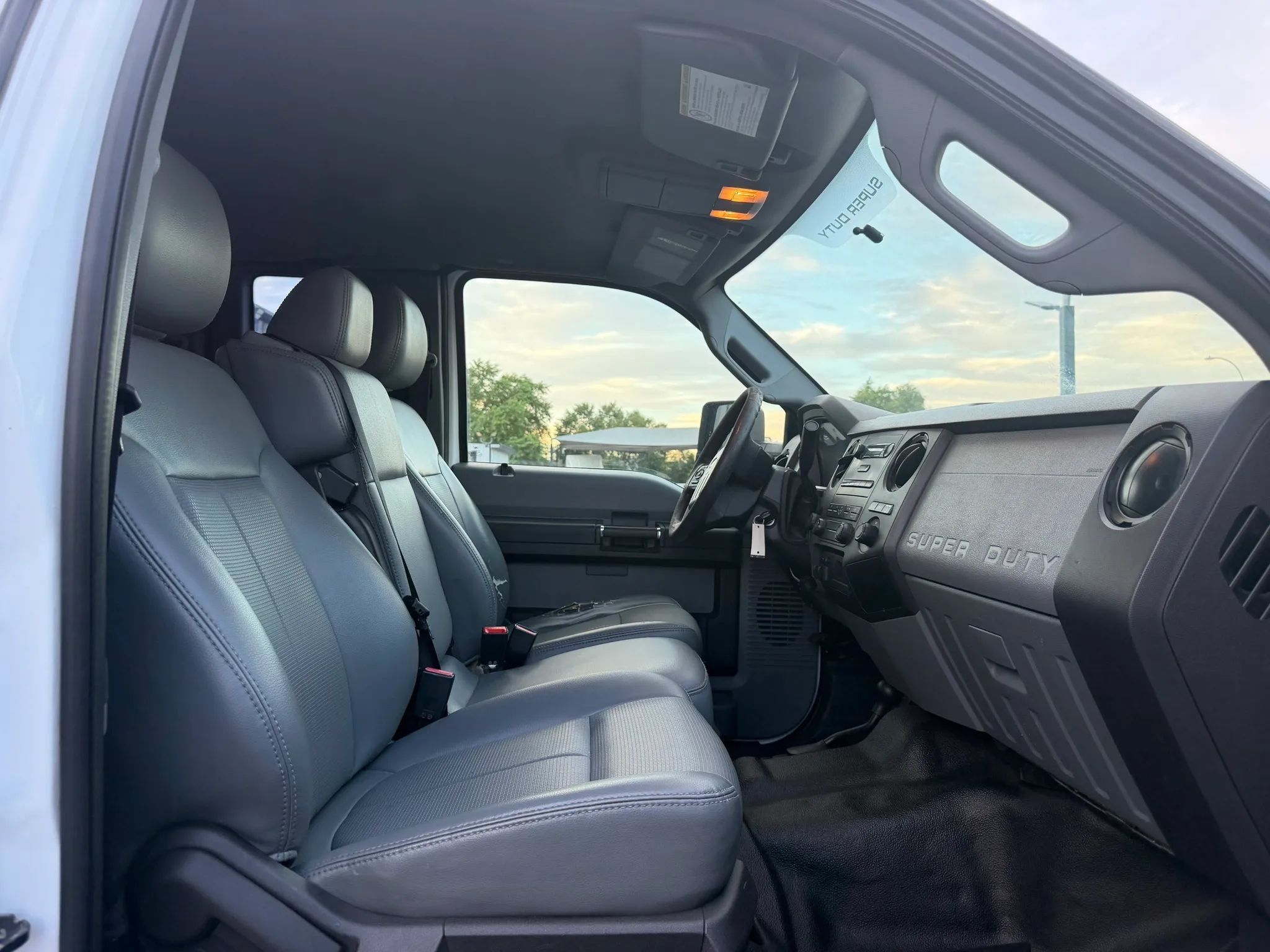 Used 2011 Ford F350 XL w/ PWR Equipment Group AWD/4WD image 21