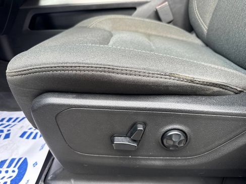 Used 2020 RAM 1500 Big Horn AWD/4WD image 9