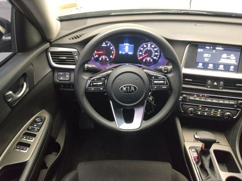 Used 2020 Kia Optima LX FWD image 22