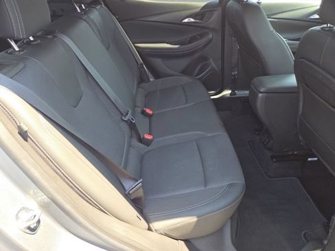 Used 2023 Buick Encore GX Preferred FWD image 16