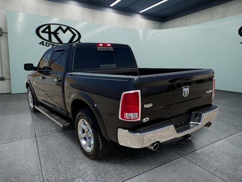 Used 2017 RAM 1500 Laramie w/ Convenience Group AWD/4WD image 5