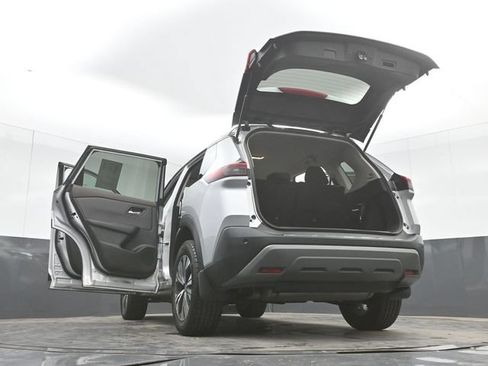 Used 2022 Nissan Rogue SV FWD image 53