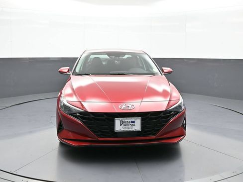 Certified 2023 Hyundai Elantra SEL w/ Convenience Package FWD image 2