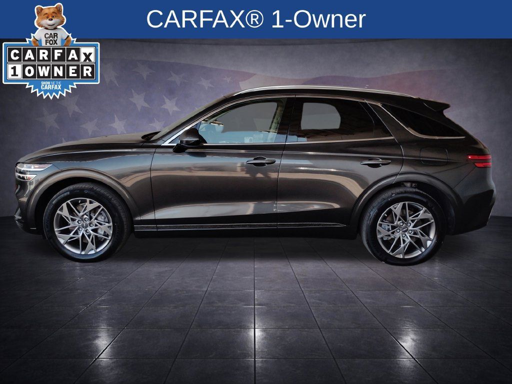 Used 2025 Genesis GV70 2.5T AWD/4WD image 2