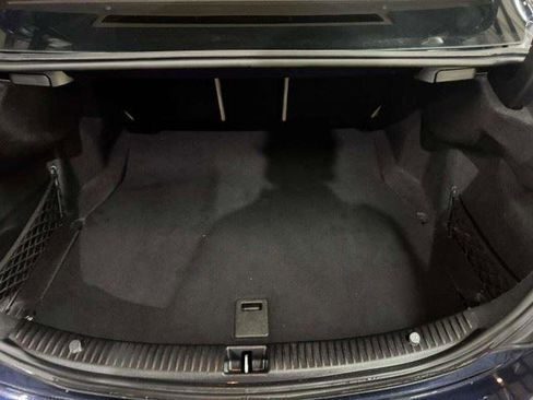 Used 2018 Mercedes-Benz C 300 Sedan image 31