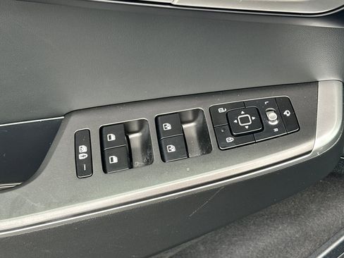 Used 2024 Kia EV6 Light image 12