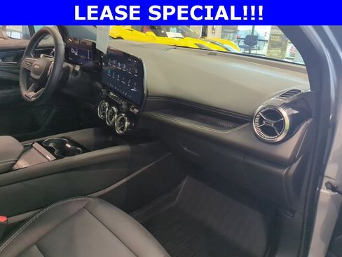 New 2024 Chevrolet Blazer EV LT image 19