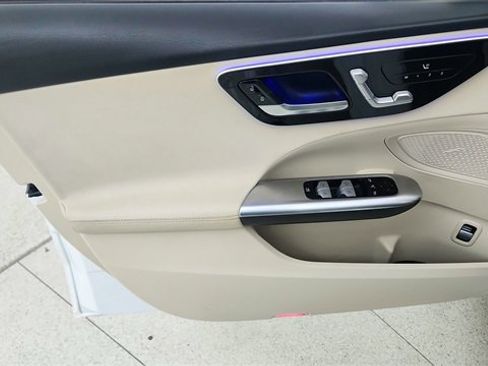 Used 2022 Mercedes-Benz C 300 Sedan image 36