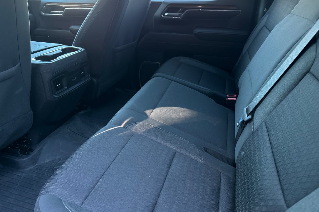 Used 2023 Chevrolet Silverado 1500 LT Trail Boss w/ Protection Package AWD/4WD image 13