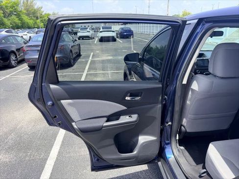 Used 2015 Honda CR-V EX image 19
