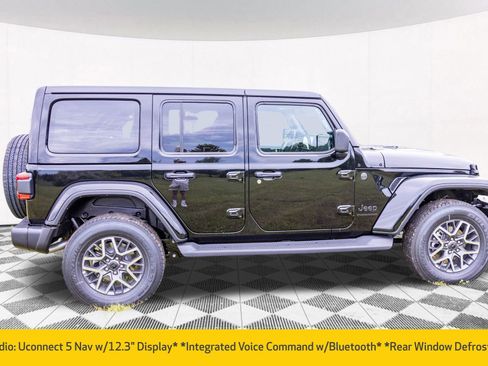 New 2025 Jeep Wrangler Sahara image 8